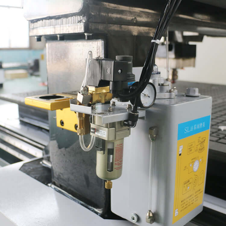 High-efficiency oil mist pump attached to a precision lubrication machine, highlighting advanced engineering and industrial application.