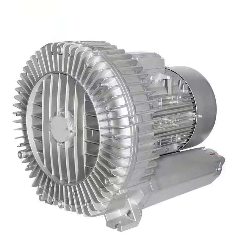 Coaxial design vacuum pump with bronze impeller, featuring a noise level of 26 db and corrosion-resistant stainless steel for demanding tasks.
